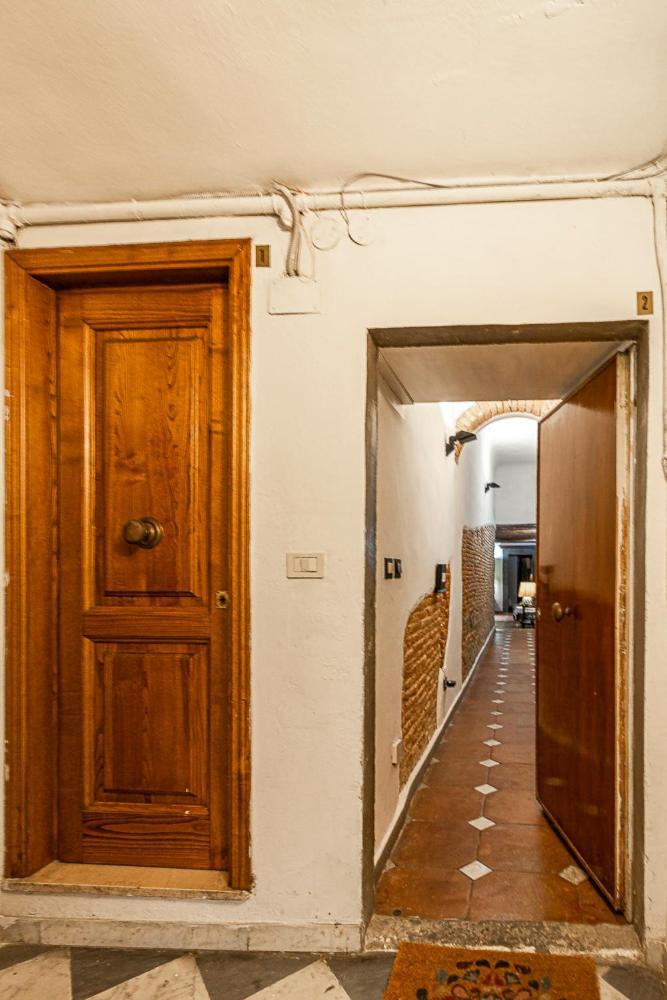 The Ancient Serragli Court Apartamento *
